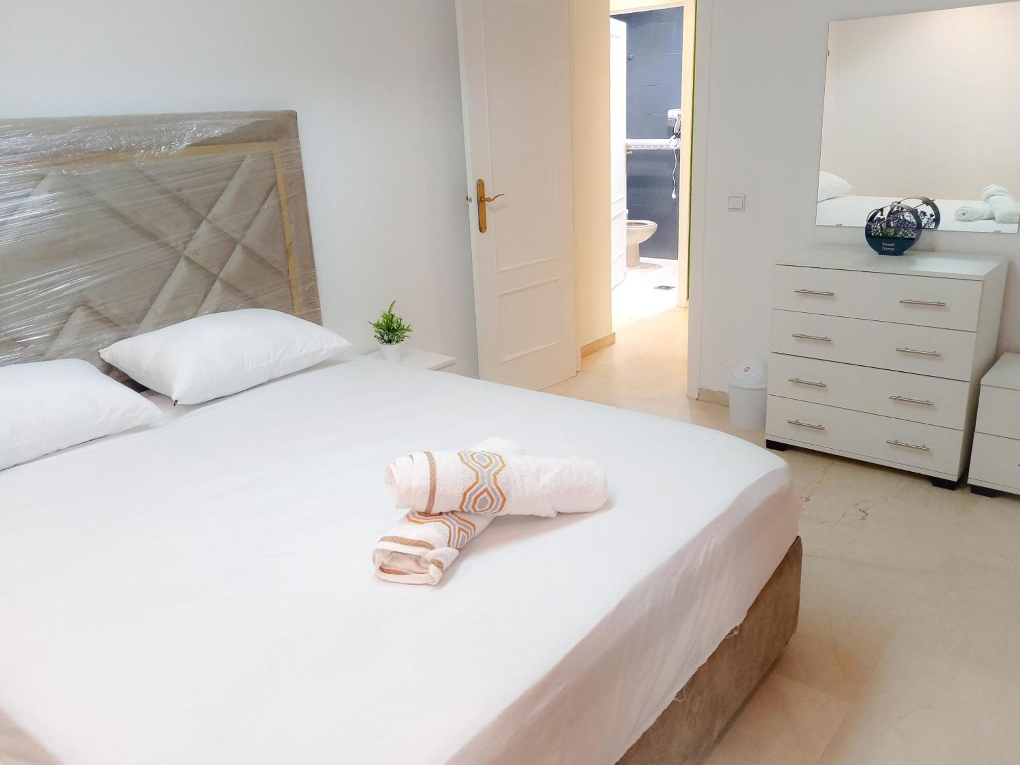 Amazing Appartement Au Centre Ville En Face Hilton & Gare Train De Tgv De Tanger 2N Екстер'єр фото